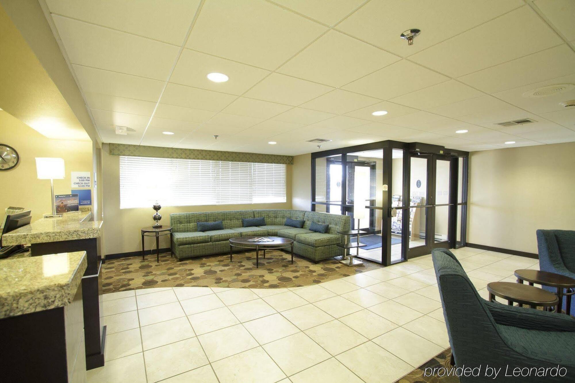 Holiday Inn Express Hotel & Suites Colby By Ihg Екстер'єр фото